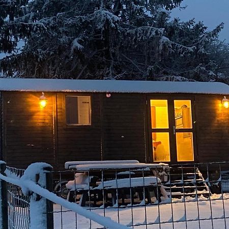 Pipowagen Monceau-En-Ardenne Villa Bièvre Buitenkant foto