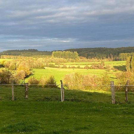 Pipowagen Monceau-En-Ardenne Villa Bièvre Buitenkant foto